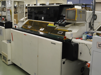 AIMアキシャル部品挿入機